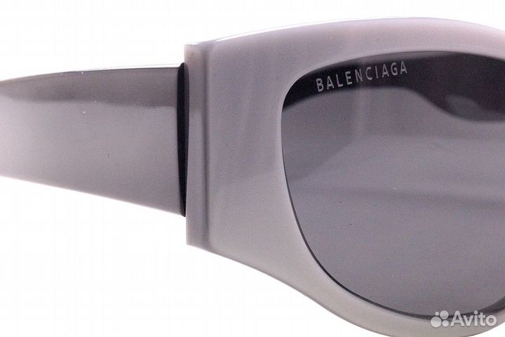 Солнцезащитные очки Balenciaga NEW