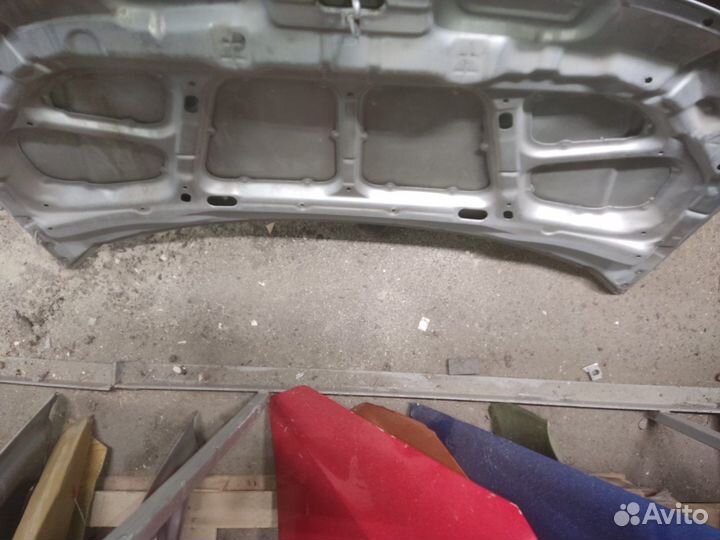 Капот Hyundai Getz (2002-2010)