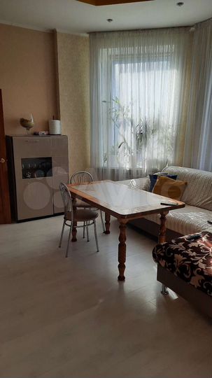 3-к. квартира, 81,8 м², 1/2 эт.