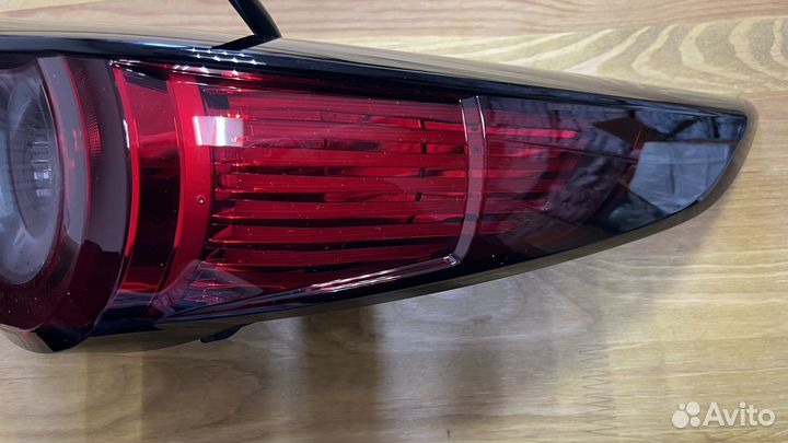 Фара правая задняя Mazda cx-30