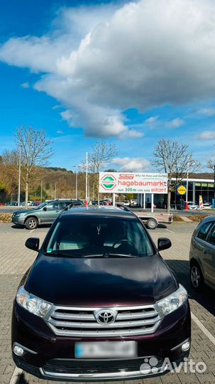 В разборе Toyota Highlander