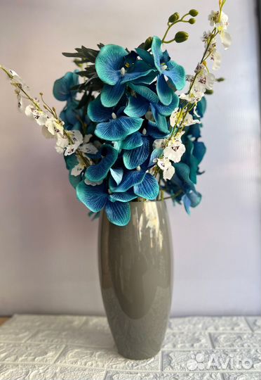 Ваза с цветами