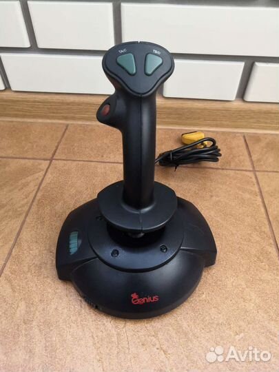 Джойстик Genius Flight2000 F-16