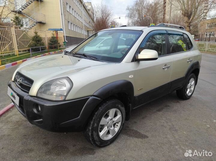 Hyundai Tucson 2.0 AT, 2004, 288 917 км