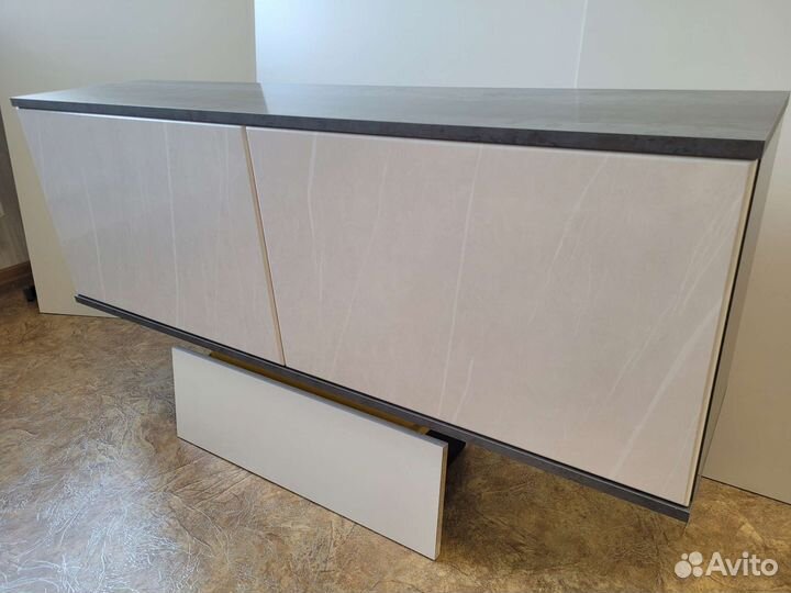 Тумба под тв мдф глянец новая подвесная