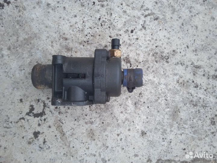 Корпус термостата Лада 2112