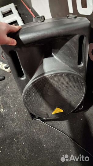 Акустическая система (колонки + усилитель)