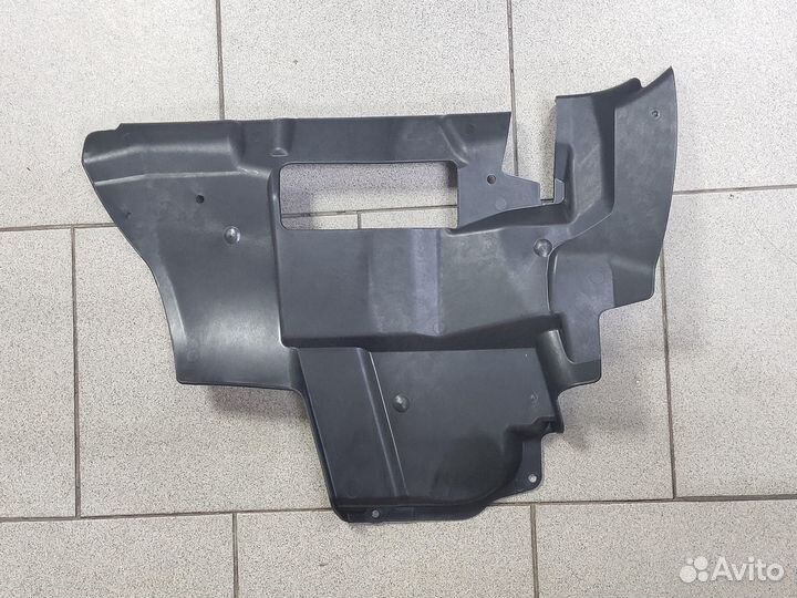 Пыльник боковой правый Range Rover 3