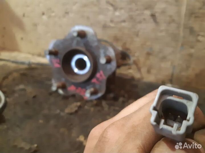 Ступица задняя Nissan X-Trail