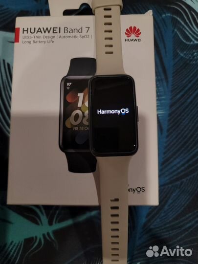 Фитнес браслет Huawei band 7