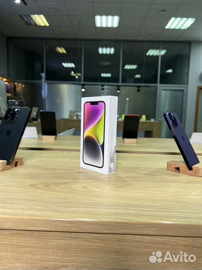 iPhone 14, 128 ГБ