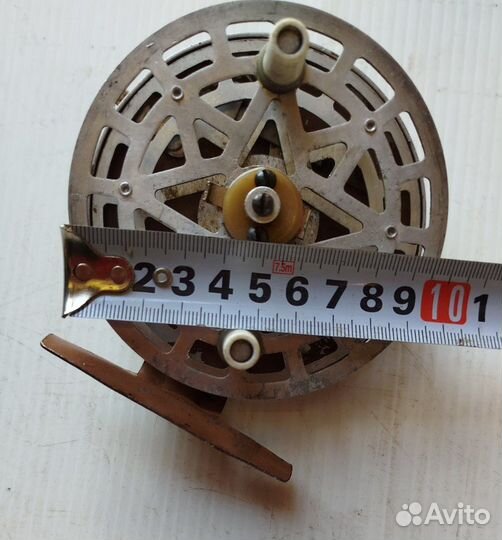 Катушка рыболовная СССР