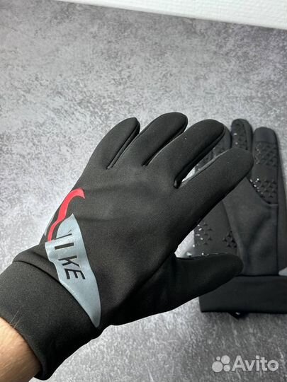 Перчатки nike
