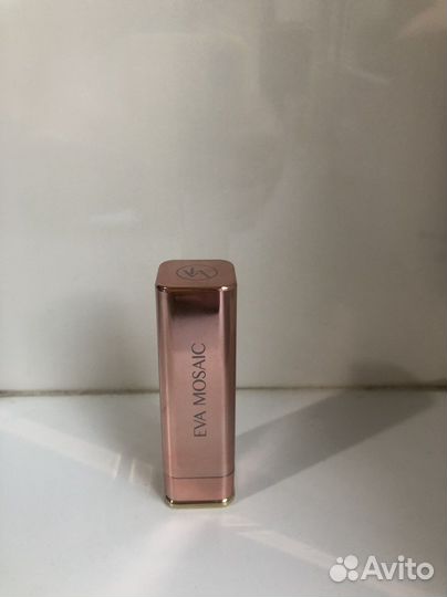 Стойкая помада