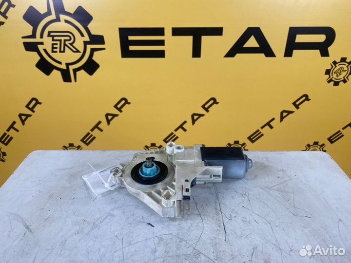 Моторчик стеклоподъемника передний левый Audi S5