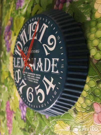 Часы настенные