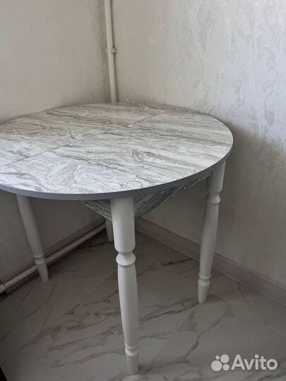 Кухонный стол бу