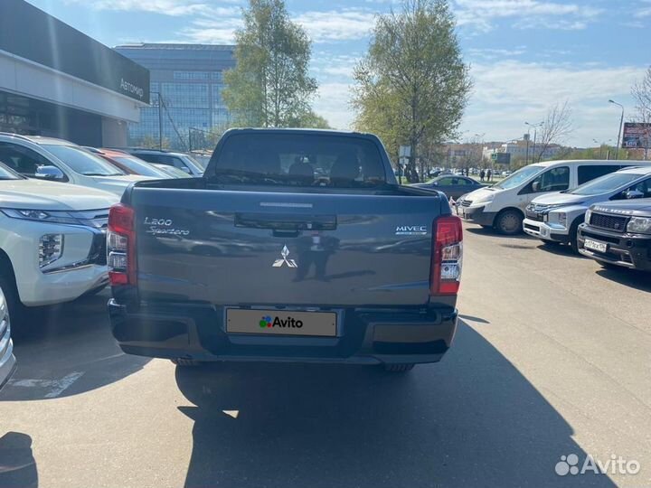 Mitsubishi L200 2.4 МТ, 2021