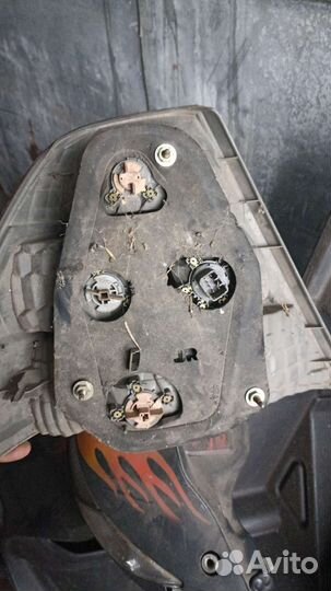 Задние фонари на Тойоту королла