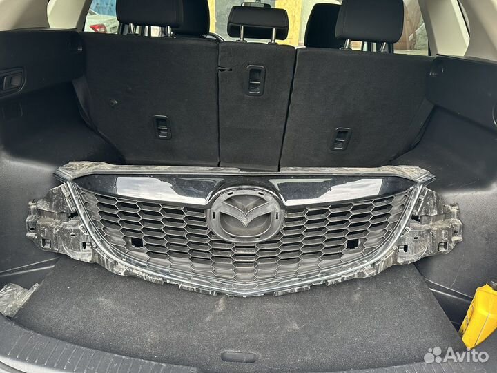Рещетка радиатора mazda CX-5