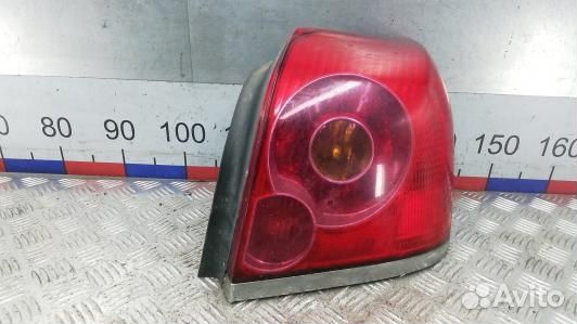 Фонарь задний правый toyota avensis T25 (BDN06MY01