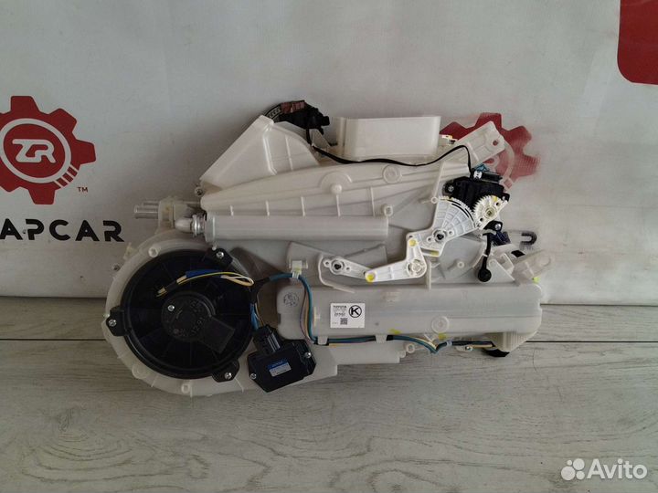 Lexus LX570 печка задняя