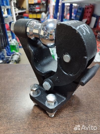 Фаркоп универсальное сцепное устройство