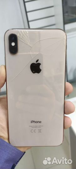 Телефон iPhone XS Max