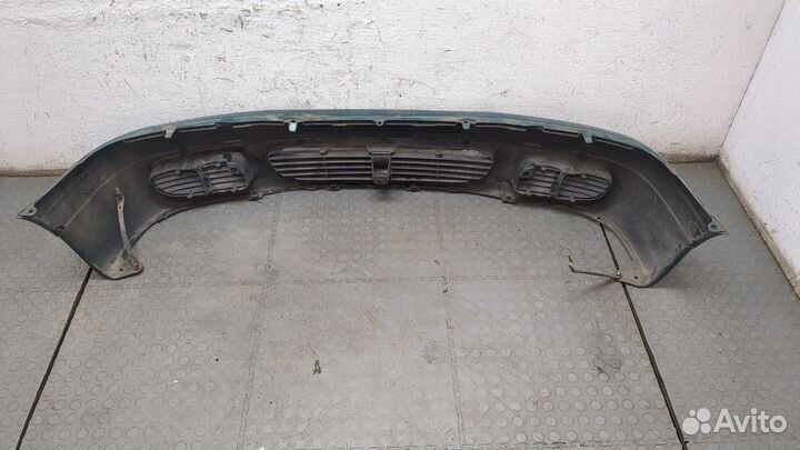 Бампер Toyota Corolla E11, 2001