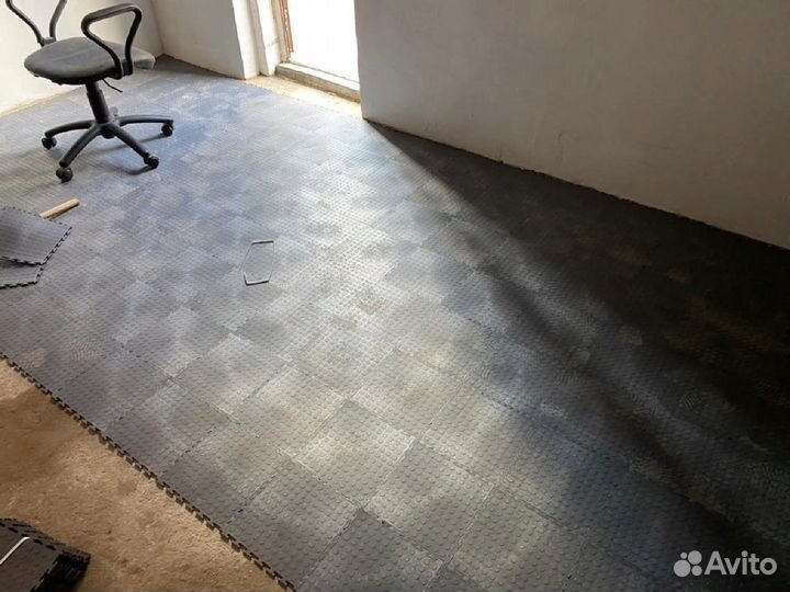 Плитка пвх для гаража