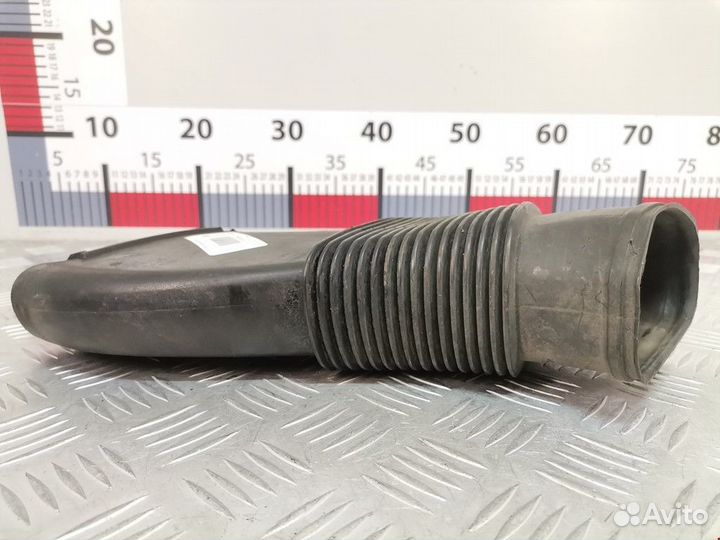 Патрубок воздушного фильтра Mercedes-Benz E-Класс