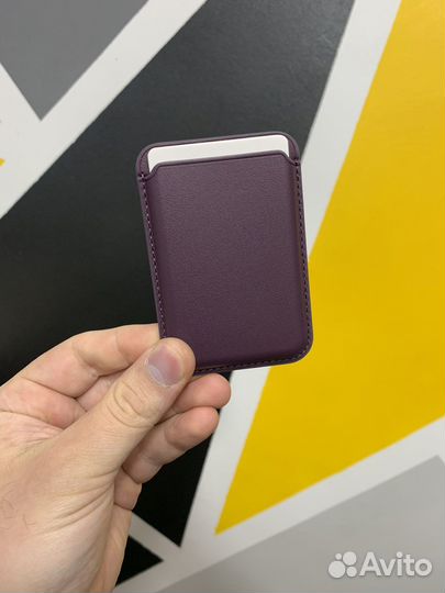 Чехол на iPhone 14 про