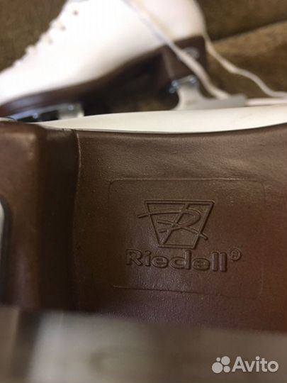 Коньки Riedell