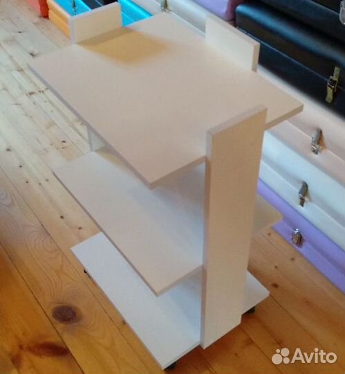 Тележка косметологическая