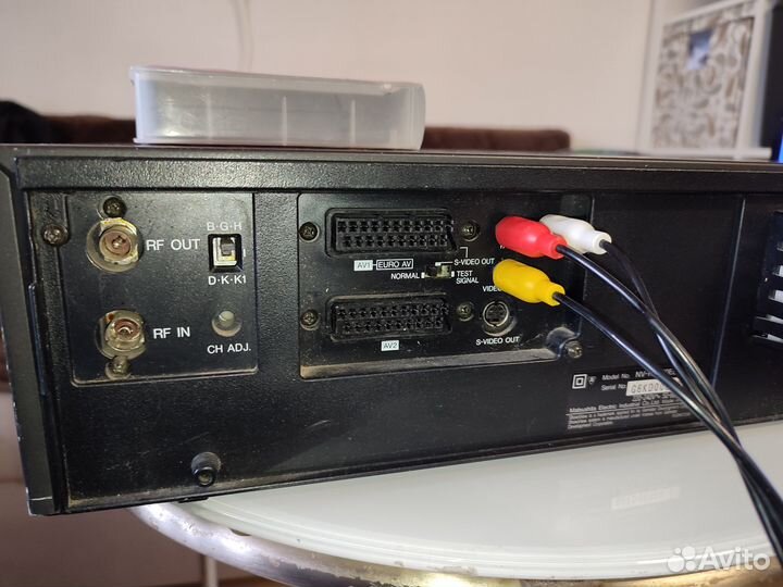 Видеомагнитофон Panasonic NV-HS800