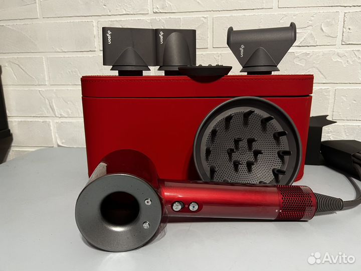 Фен dyson supersonic