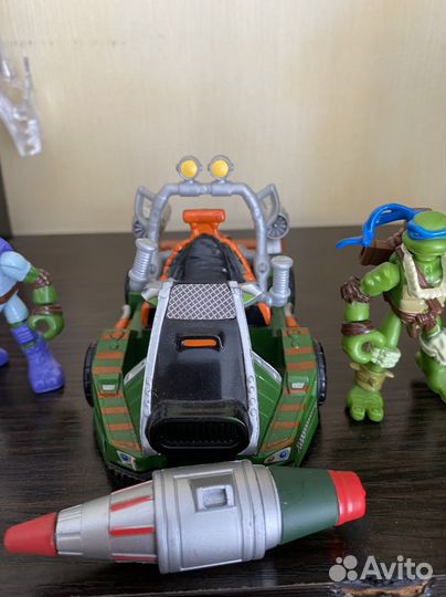 Черепашки-ниндзя с машиной Багги,подарок человечек