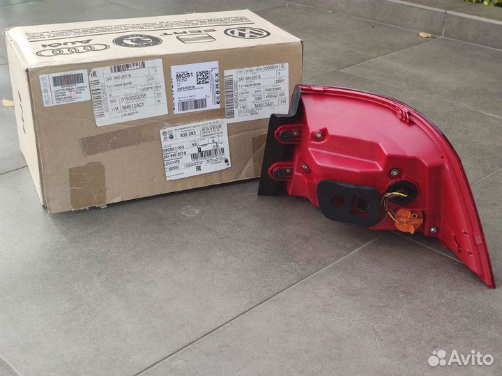 Фонарь Passat B7 - новый оригинальный, наружный, л