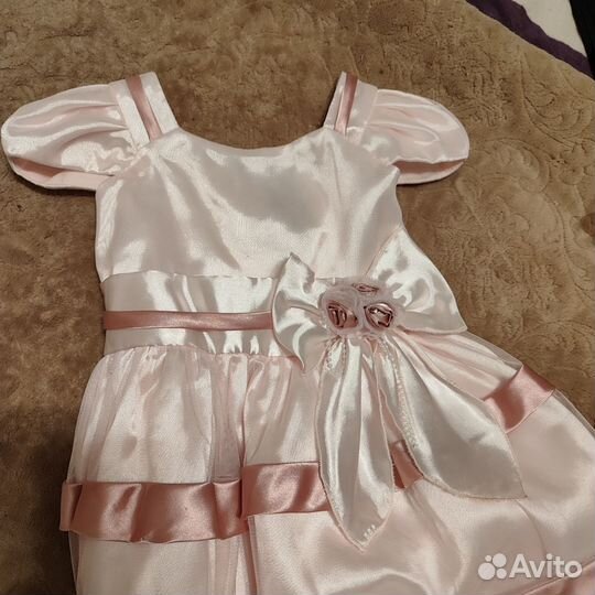 Платье нарядное 122