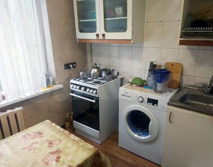 2-к. квартира, 45 м², 2/4 эт.