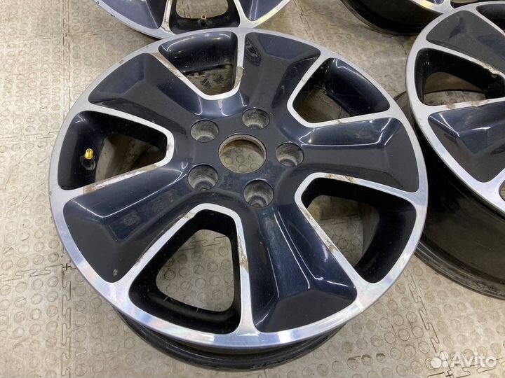 Комплект литых дисков R16 Renault Duster 2010