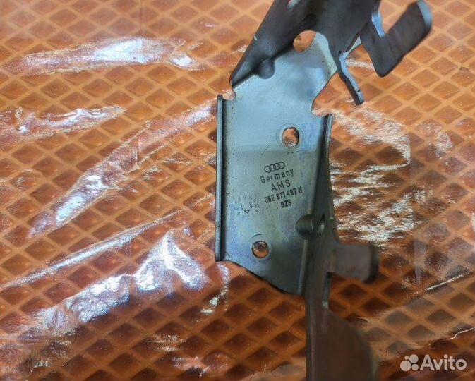 Кронштейн Audi A6 C7 4G cgwb 2012