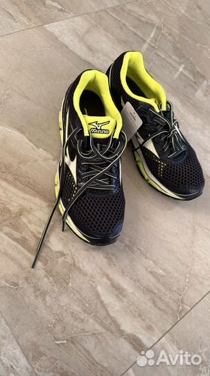 Кроссовки для бега mizuno wave enigma 5