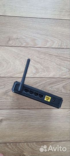 WiFi роутер dlink dir-300