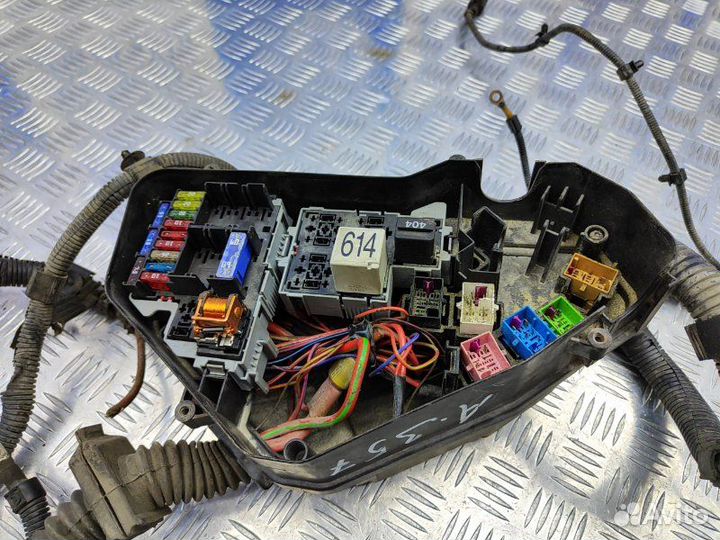 Проводка (коса) подкапотная Volkswagen Touareg 3.6