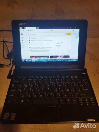 Нетбуки Samsung, Acer