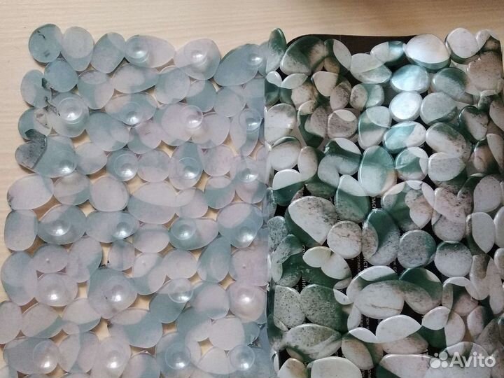 Коврик противоскользящий в ванну Галька новый