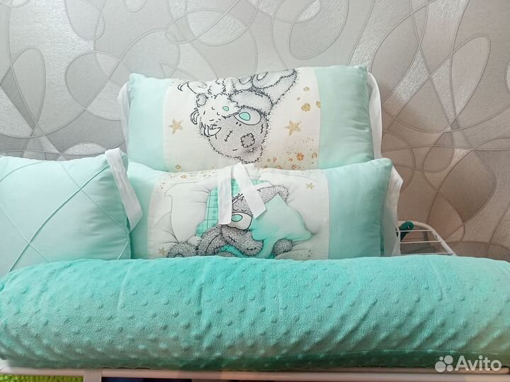 Бортики в кроватку