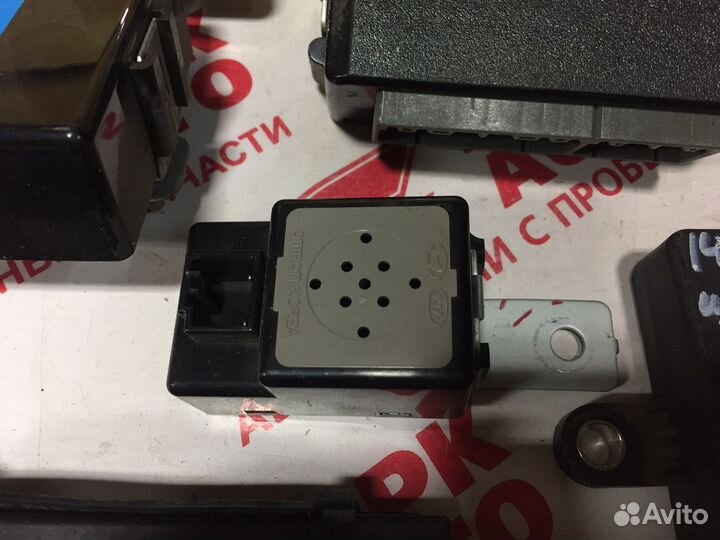 Блоки управления Kia Cerato 2011