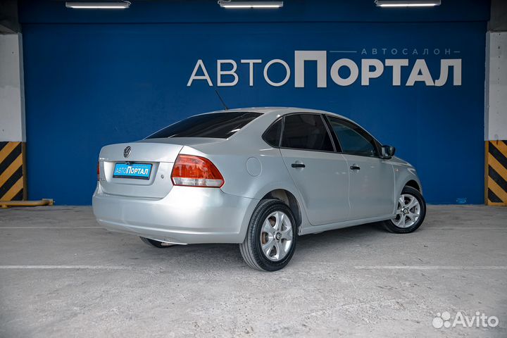 Volkswagen Polo 1.6 МТ, 2013, 218 000 км